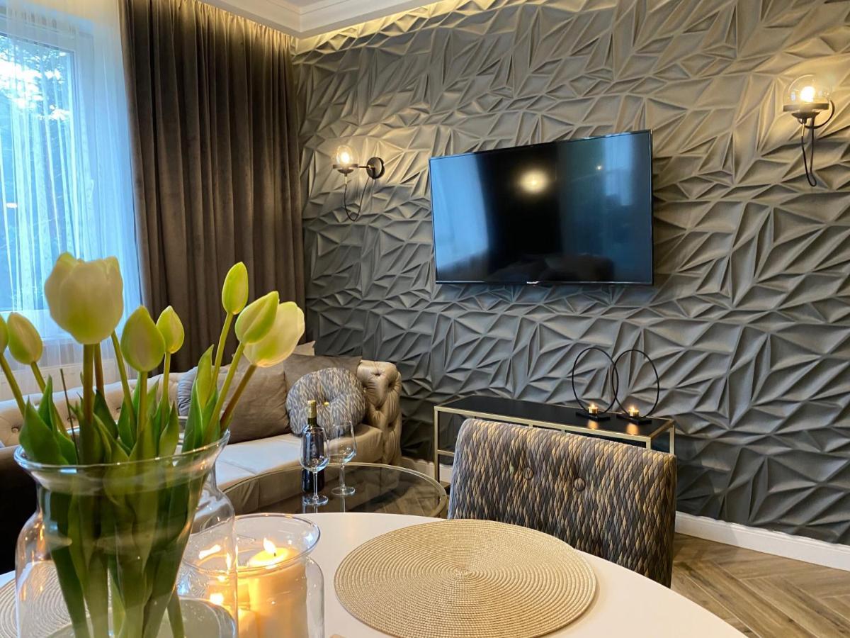 Family & Business Sauna No 7 Lesny Nad Zalewem Cedzyna Unikat - 3 Bedroom With Private Sauna, Bath With Hydromassage, Terrace, Garage, Catering Options *